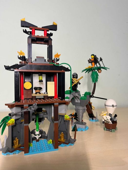 Lego Ninjago insula vaduvei tigrate