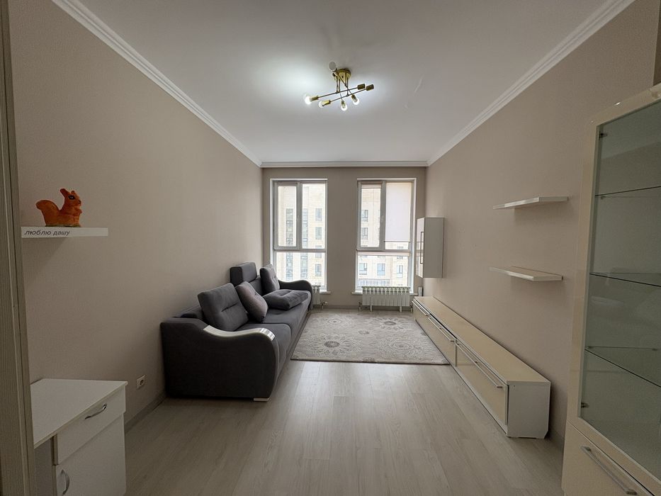 Продам тв зону в комплекте