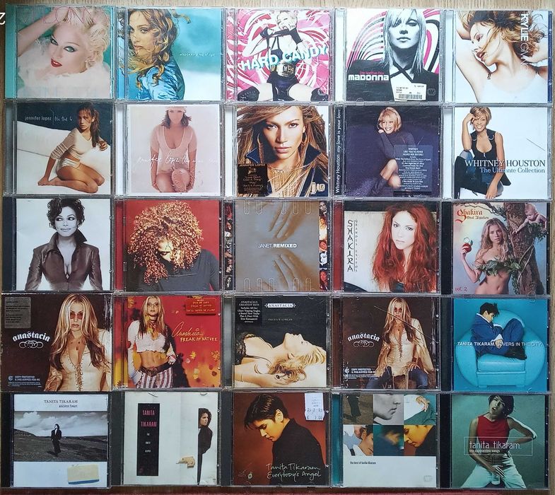 cd-uri cu muzica diverse