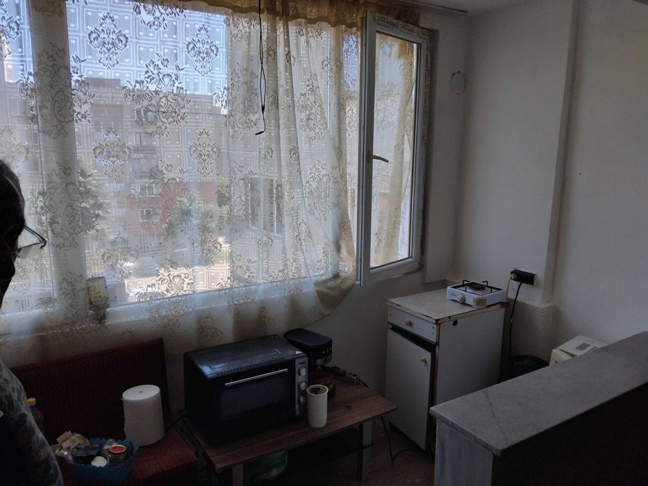 Продава се Двустаен апартамент в Радомир - 75 кв.м за 408 €/кв.м - Снимка #4