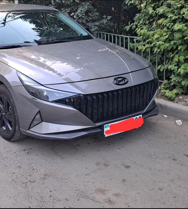 Решетка радиатора Элантра CN7