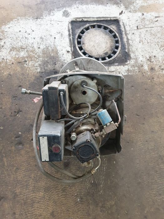 Arzator,injector combustibil lichid.