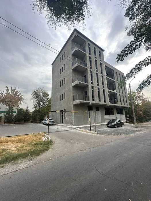 Продаётся в помещение под  гостиница клиника, Каракамыш