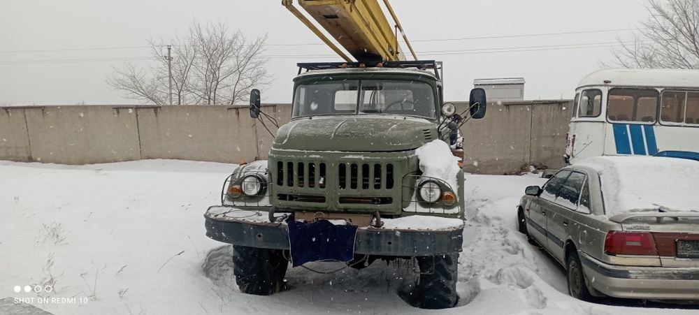 Автовышка на базе ЗИЛ 131 агп18
