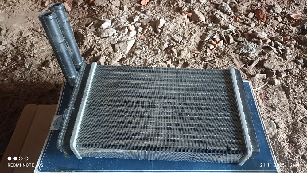 Радиатор печки новый от Ауди 80