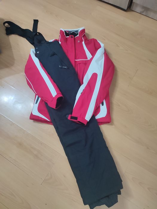 Дамска ски екипировка С размер