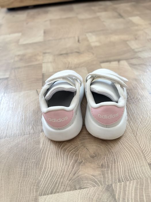 Детски маратонки adidas