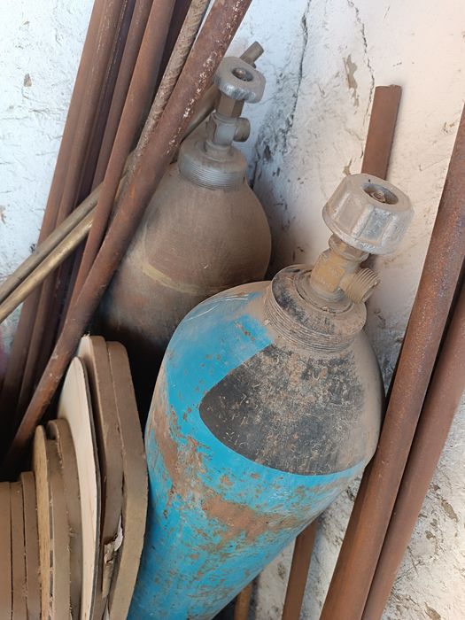 Gaz ballonlari sotiladi