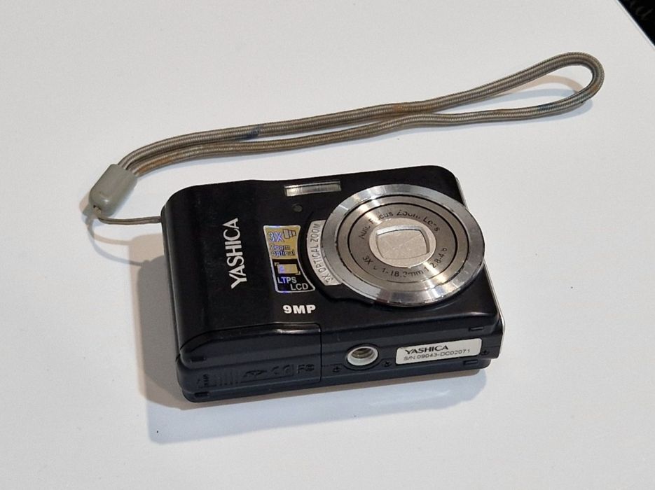 Aparat Photo  / camera photo digitala.  Pret/ bucata