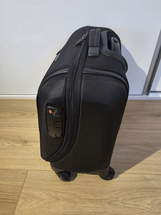 Samsonite spinner nefolosit