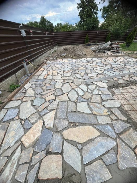 Pavaj din piatră naturală