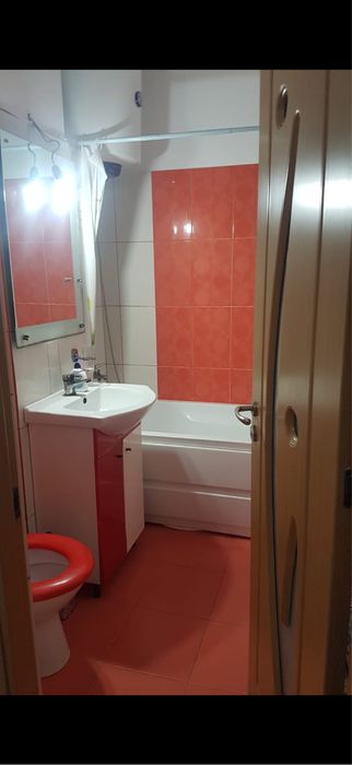 Inchirez / Vand Garsoniera  32 mp2 etaj 7