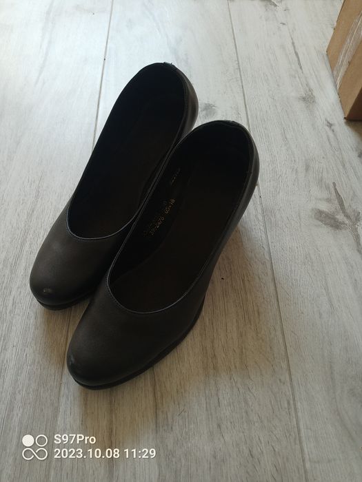 Туфли женские черные