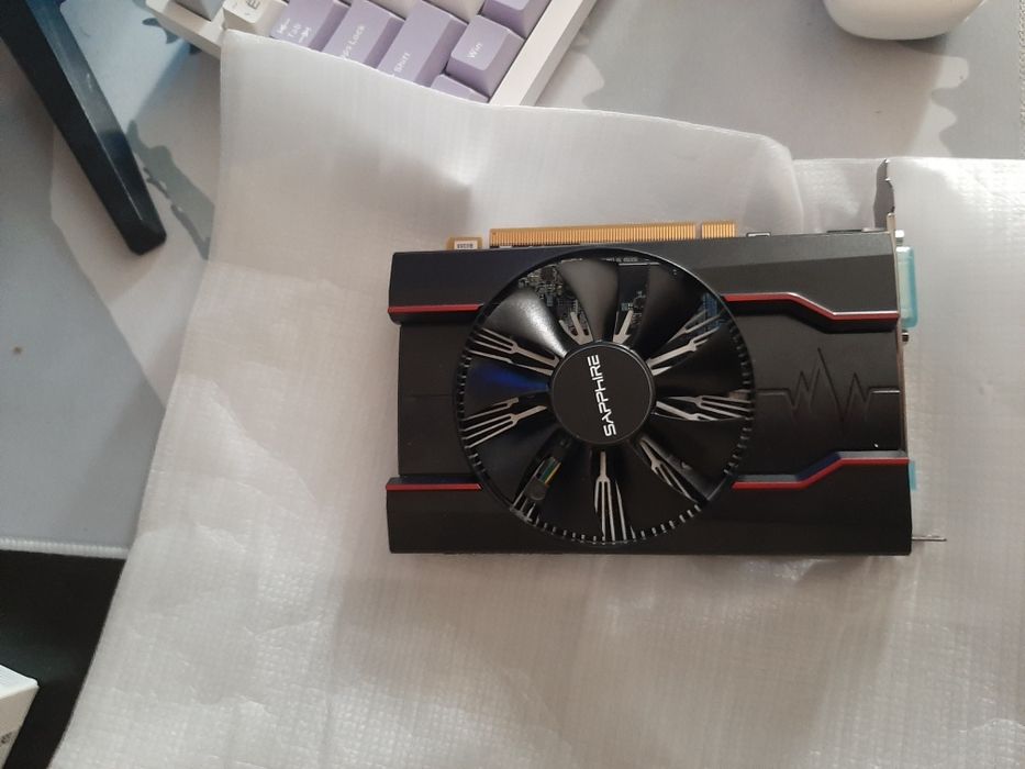 Продам видеокарту RX550