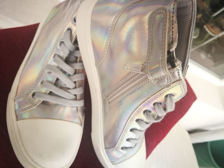 Дамски кецове Clarks