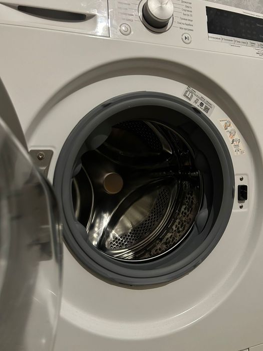 Продам стиральную машину