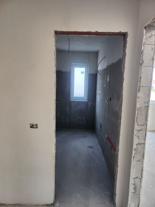 Gars 37 mp , incalzire pardoseala ,tripan , stradal Giurgiului