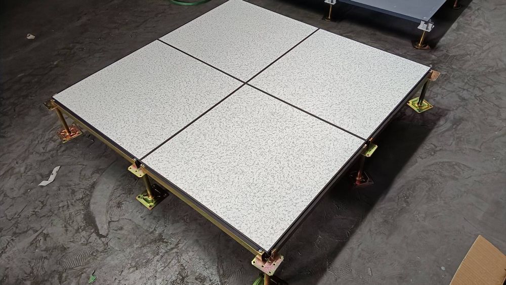 Фальшпол в наличие огнеупорный водостойкий