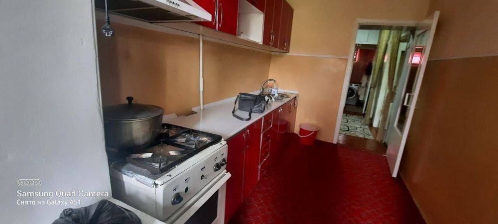 Сдается 2x комнатная квартира 
C обстановкой
В горде Алмалыке