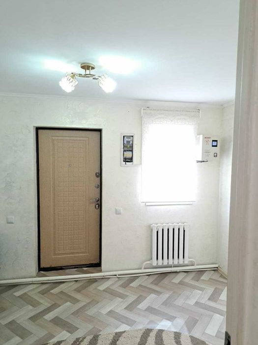 Уй сатылады. Сарыозек жагында.