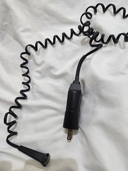 Зарядное устройство для элетробритвы Braun