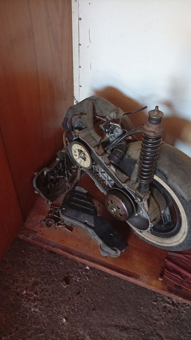 Scuter Piaggio zip