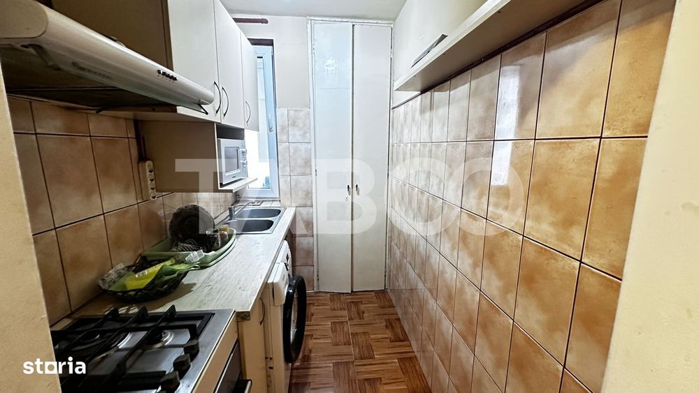 Apartament de vanzare 37 mp 2 camere  balcon zona Mihai Viteazul Sibiu