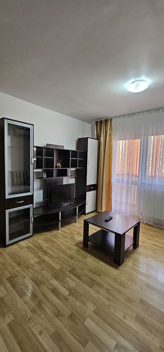 Studiou de închiriat