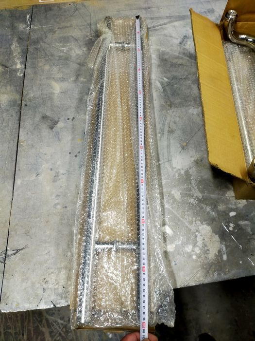 Металлическая ручка