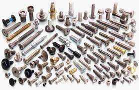 Болты Гайки шурупы метизы в широком ассортименте