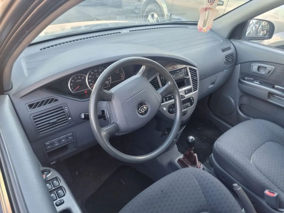 Dezmembrez Kia Carens 2 generation [2002-2006] 2.0 crdi D4EA 113cp