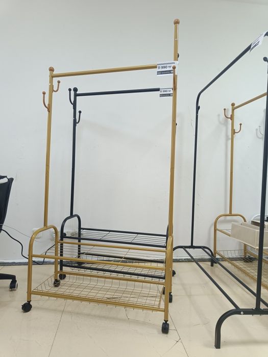 Вешалка напольная