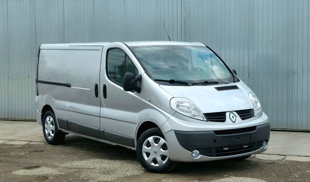 Renault Trafic // Opel Vivaro 2.0 diesel 2012 L2H1 Modelul lung
