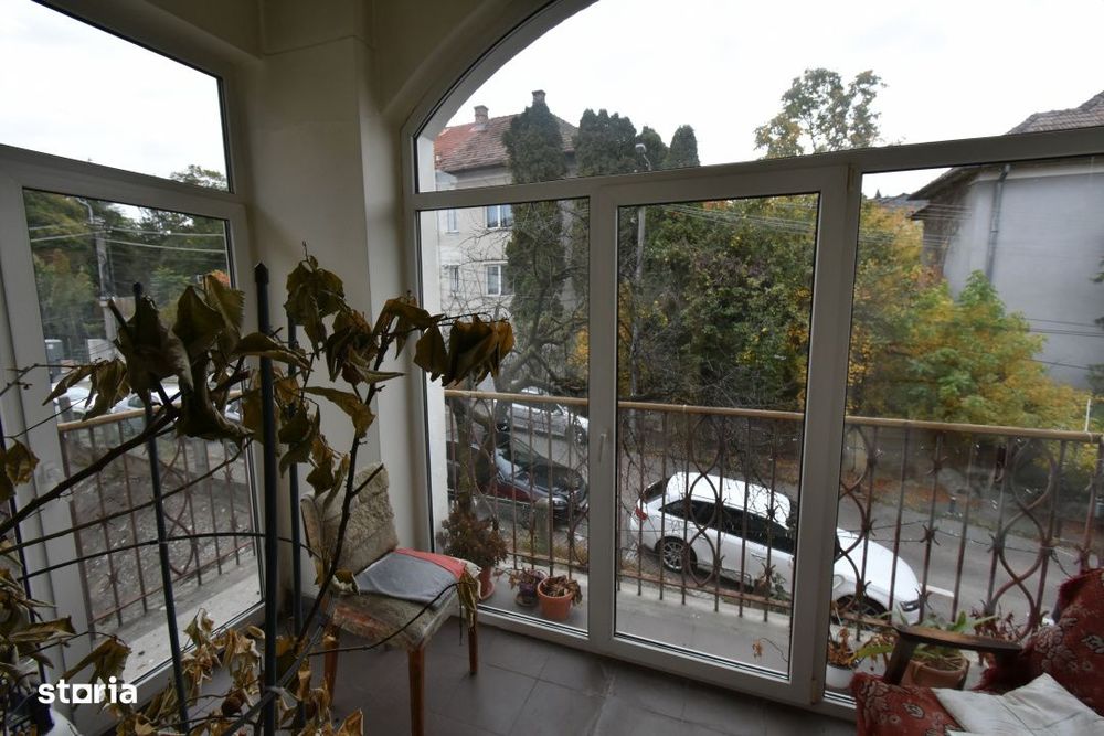 Apartament deosebit cu 3 camere in vila, zona strazii Avram Iancu