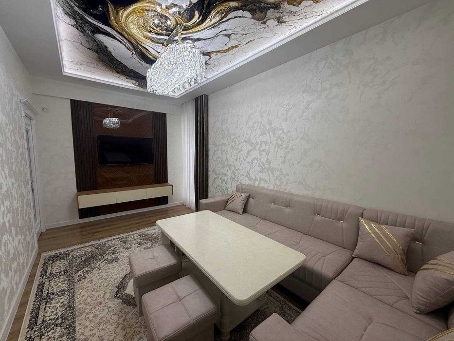 2х комнатная квартира на 4 этаже 44кв/м, в Самарканде