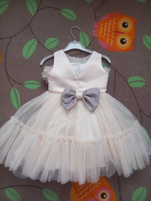Детска официална рокля с тюл