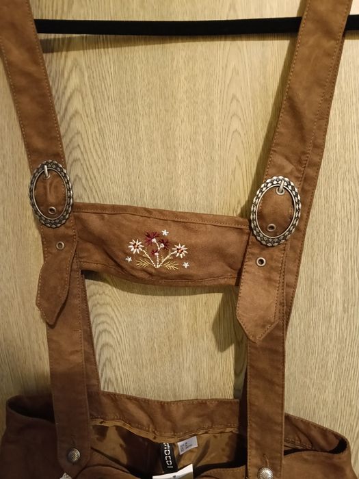 Pantaloni dama mari.38