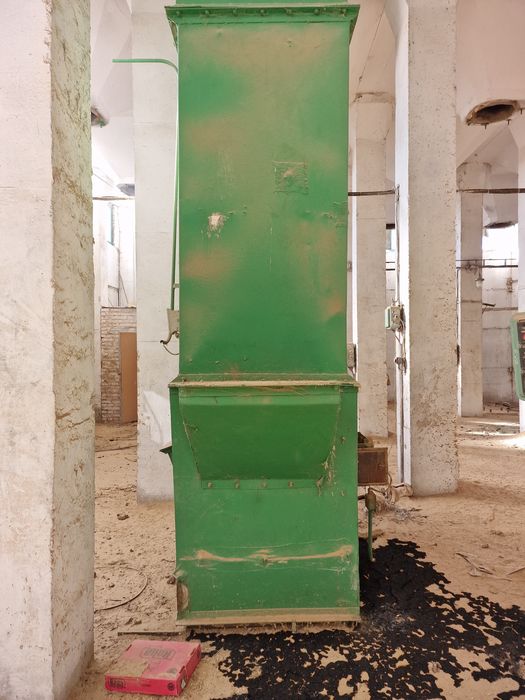 Нория 350 тонн есть на 100, 175