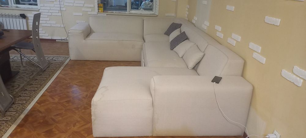 Диван угловой срочно
