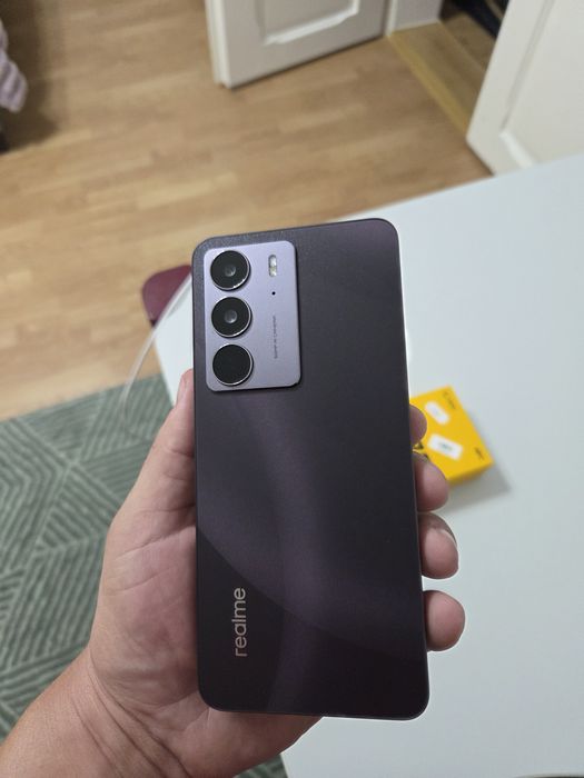 Telefon nou , folosit trei săptămâni