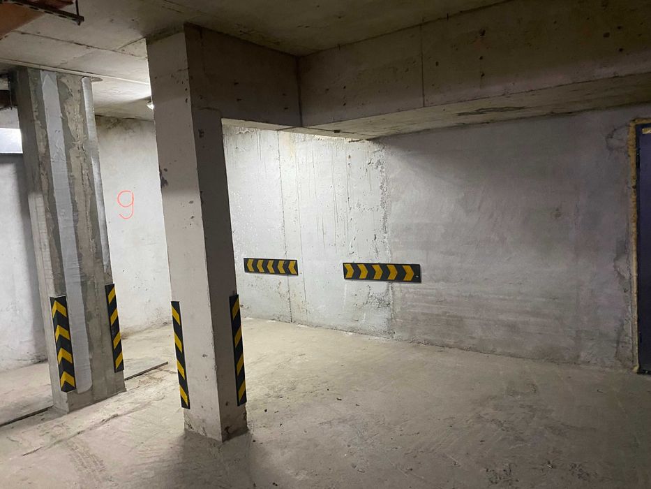 Дава се под наем Гараж / Паркомясто в София, Борово - 1 кв.м за 127.5 € - Снимка #5