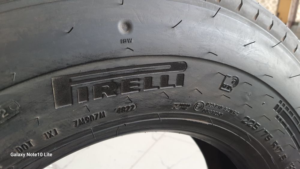 Шина Исузу PIRELLI 17.5