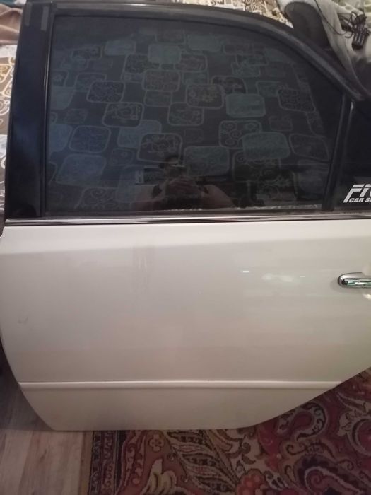 Дверь Тойота Марк II