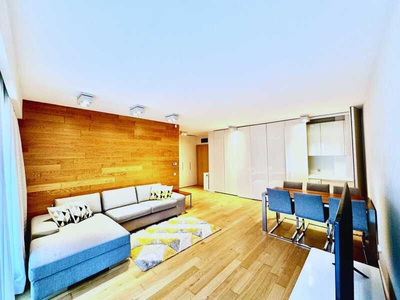 Дава се под наем Тристаен апартамент в София, Витоша - 109 кв.м за 1224 € - Снимка #12