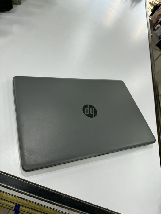 Продаю ноутбук HP Laptop 15-da0xxx