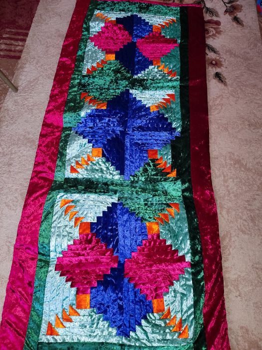 Продам корпешки новые