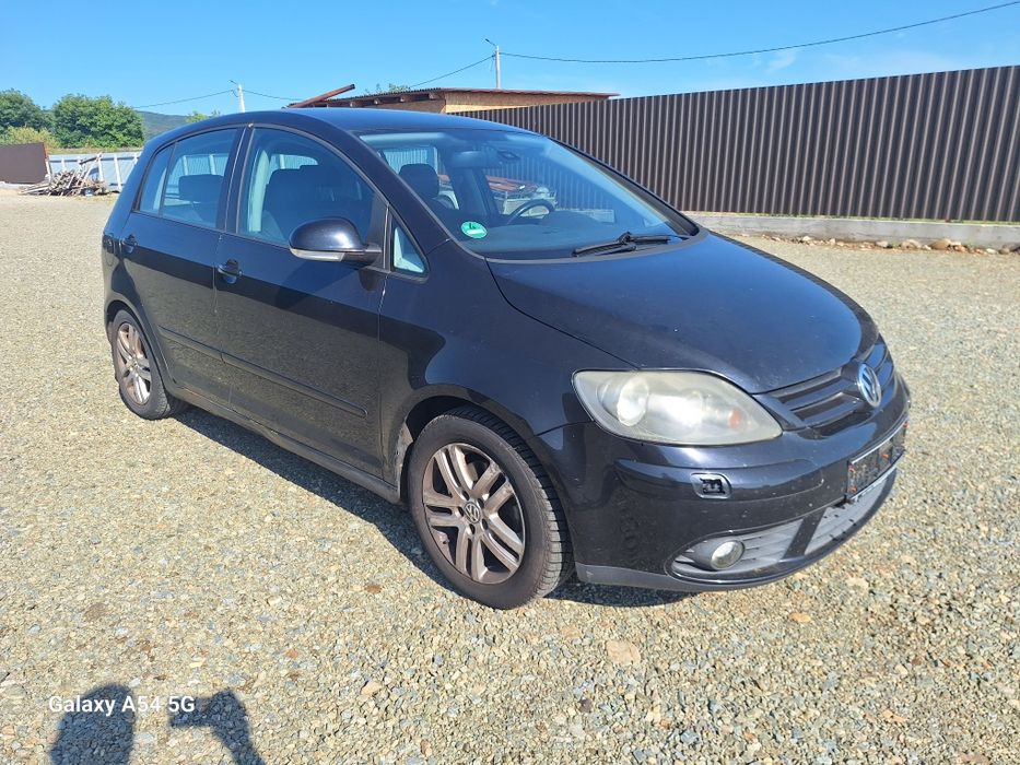 Dezmembrez VW Golf 5Plus 2.0 tdi BMM cod culoare LC9Z