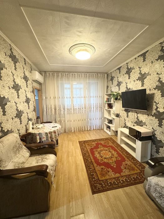 Продается 3 комнатная квартира. Чиланзар-7 квартал. Улица Мукими