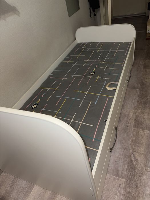 Продам две односпальные кровати