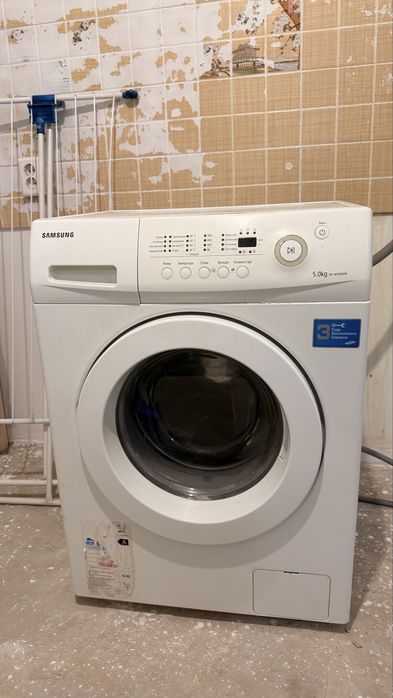Продам стиральную машину Samsung